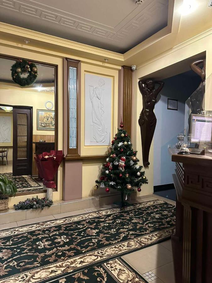 Prestige Hotell Lviv Eksteriør bilde